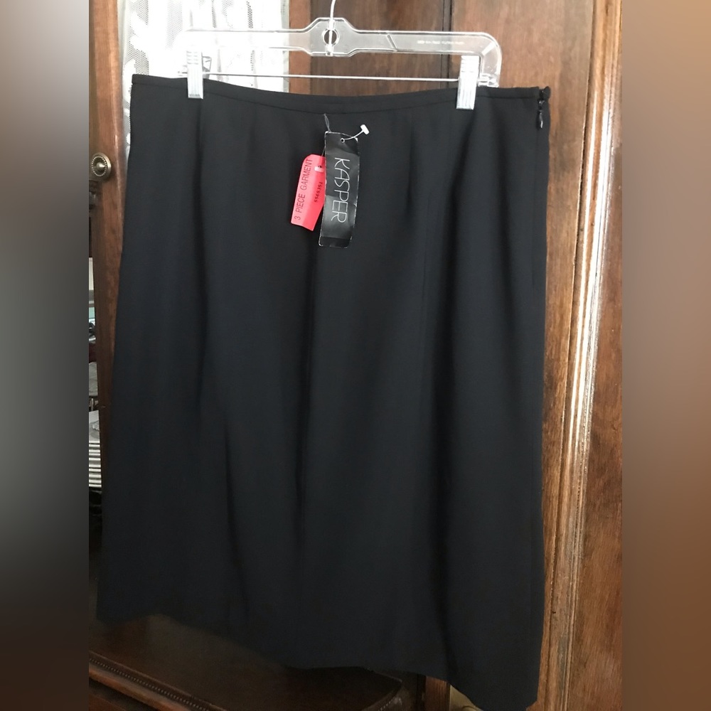 Brand new black pencil skirt